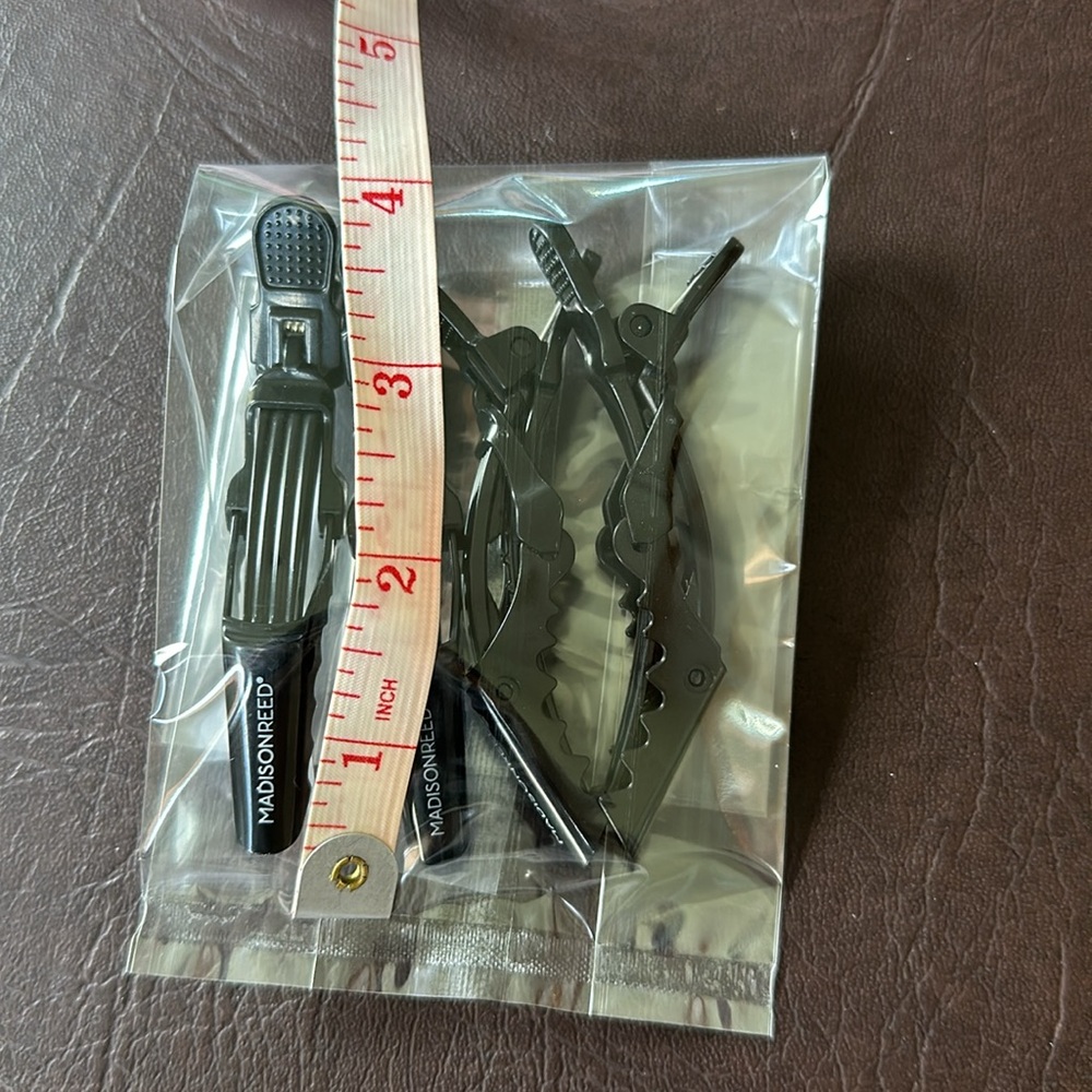 Madison Reed Professional Hair Trimming Clips - Picture 7 of 7